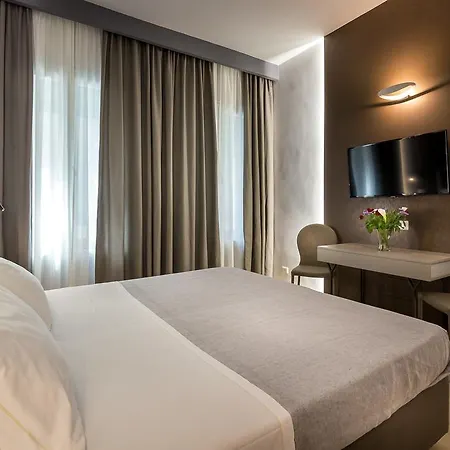 Blu Notte Konukevi 4*